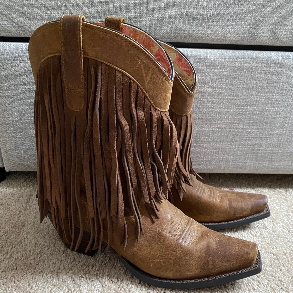 Ariat Gold Rush Western Boots